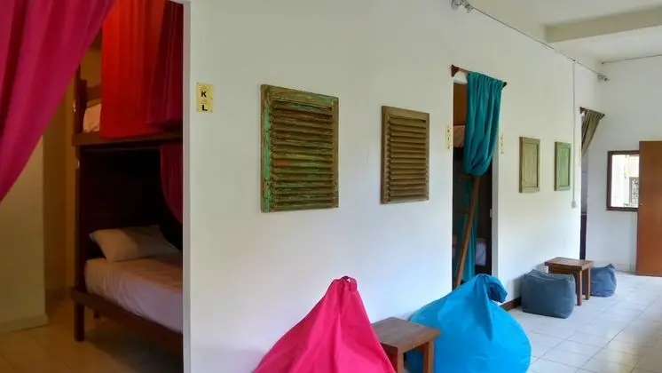 Friendly House Bali - Hostel - Oda