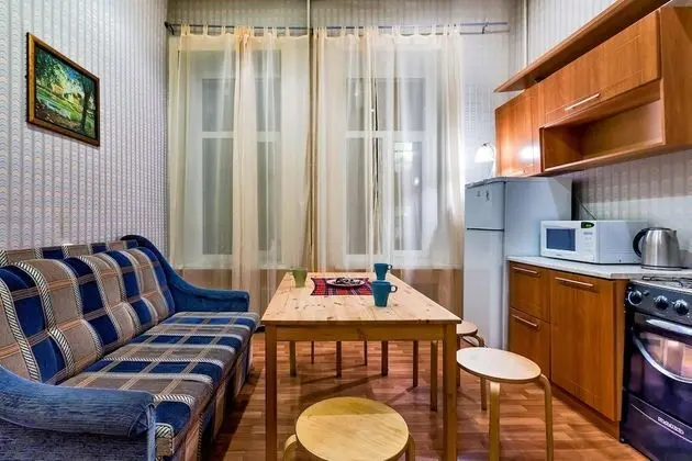 Friends Apartment on Nevsky 79