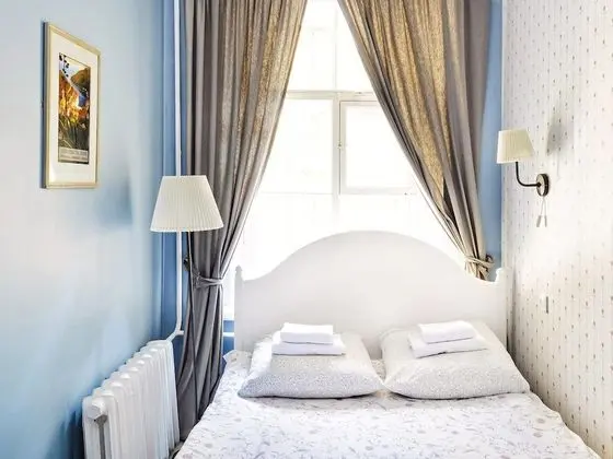 Friends on Dostoevskogo