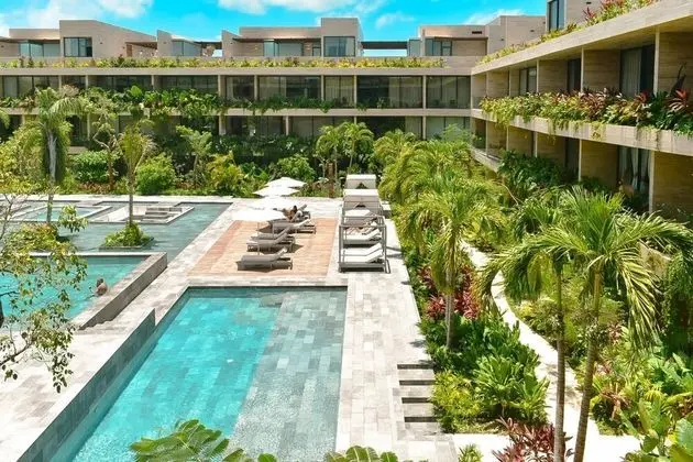 Friends and Family Luxury Apartment