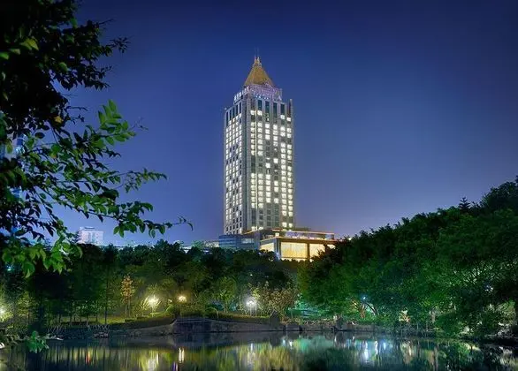 Friends International Hotel - Genel