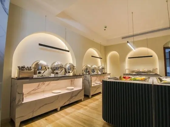 Friesian Hotel - Yerinde Yemek