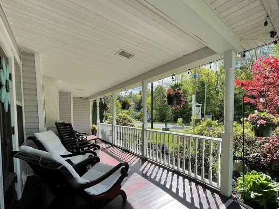 The Frogtown Inn - 1