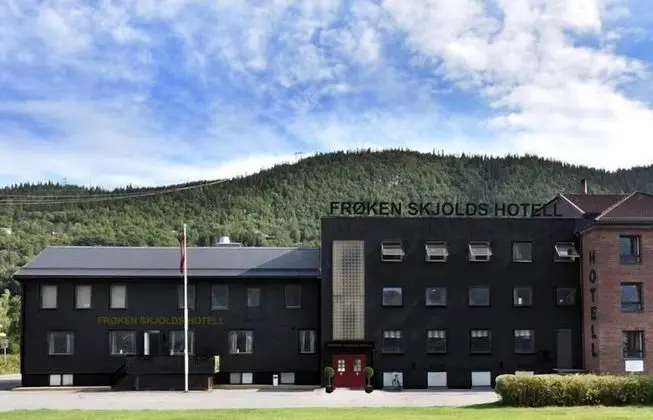 Frøken Skjolds Hotel