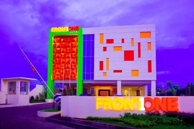 Front One Purwodadi