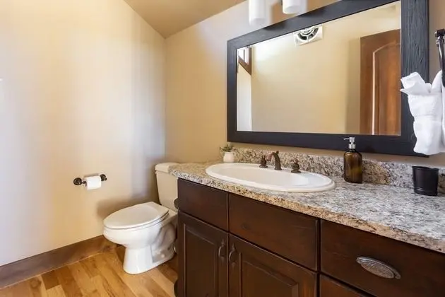 Frontier by Avantstay Incredible Mtn Views & Hot Tub Gorgeous Breckenridge Home Close to Slopes - İç Mekan