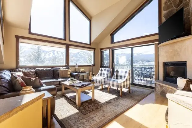 Frontier by Avantstay Incredible Mtn Views & Hot Tub Gorgeous Breckenridge Home Close to Slopes - Öne Çıkan Resim