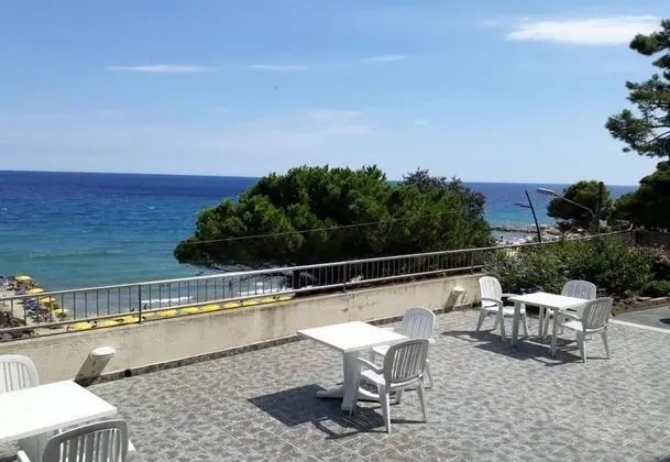 Frontline Beach 8 - B4 - Near To The Sea - Yerinde Yemek