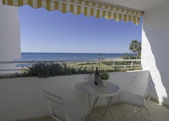 Frontline Duplex With Paradisiacal Views