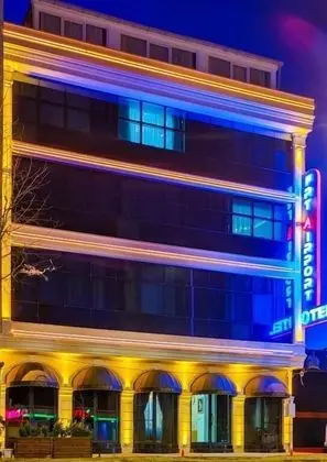 Frt Airport Hotel