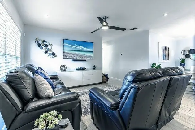 Fruit & Wine Saltwater Pool Home - Dış Mekan