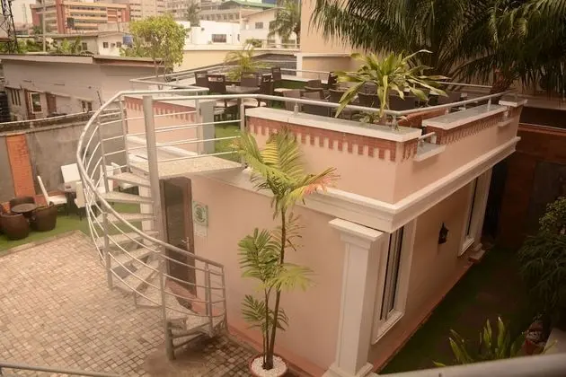 Fryburg Suites