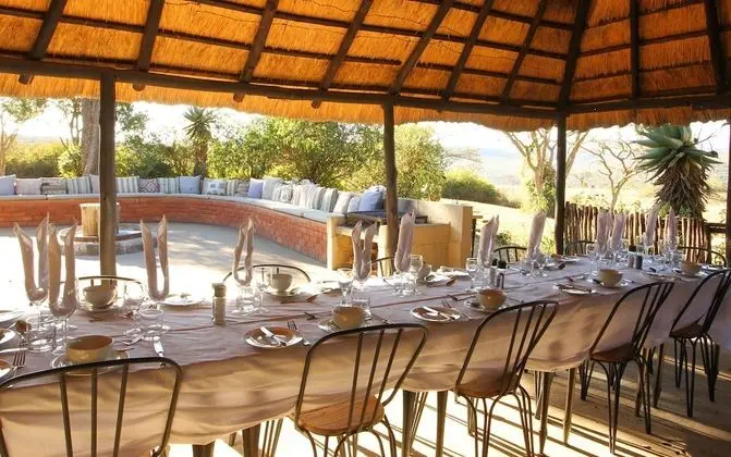 Fugitives' Drift Guest House - Yerinde Yemek