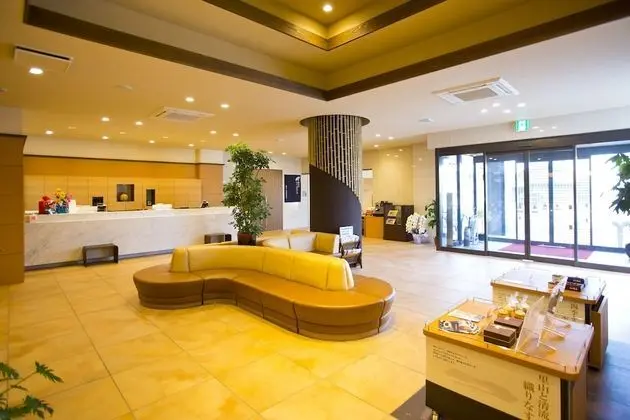 Fukuchiyama Sun Hotel - Lobi