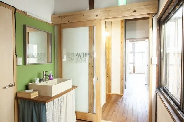 Fukuoka Guesthouse HIVE - Oda Düzeni
