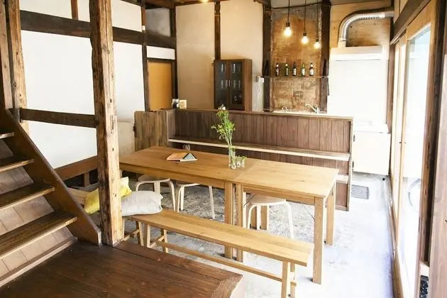 Fukuoka Guesthouse SHIP - Hostel - Yerinde Yemek