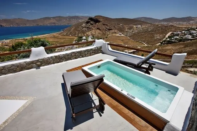 Fulfill Your Holiday Dreams at Panormos - Öne Çıkan Resim