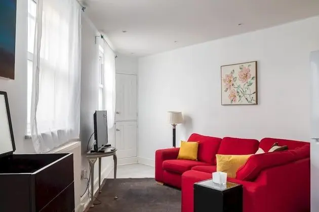 Fulham Amazing 2-bedroom House by Central London