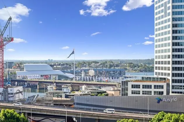 Full Darling Harbour View Luxury 2 Bedroom Apartment - 1