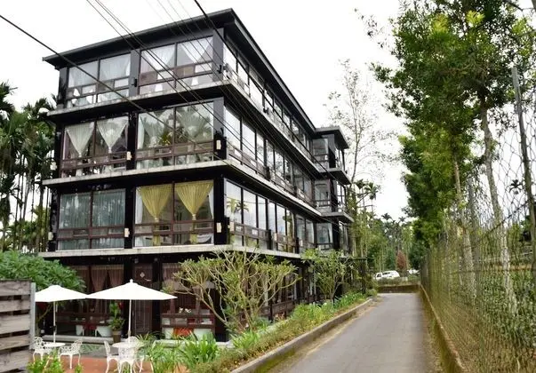 Full House Bed and Breakfast