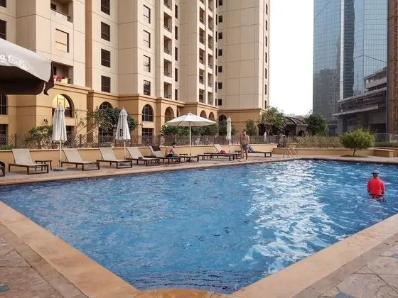 Full SEA Views! Gorgeous 2BR in JBR - Sleeps 6 - Havuz