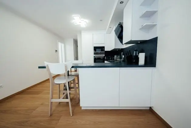 Fully Equipped 1BR Apartment w Parking - Mutfak