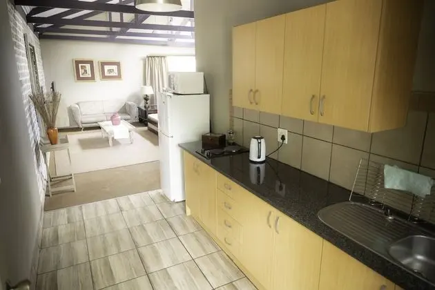 Fully Equipped Self Catering Unit - Öne Çıkan Resim