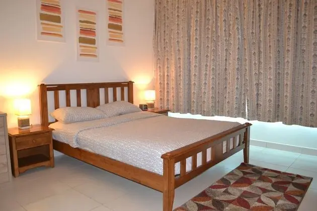 Fully Furnished 1BR with Balcony & Marina View - MRVW - İç Mekan
