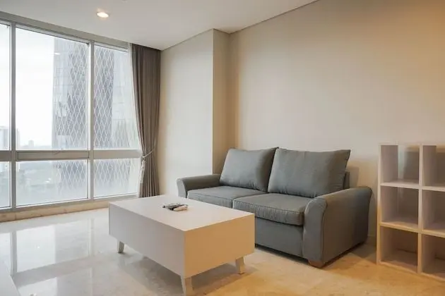 Fully Furnished 1BR with Working Room at The Empyreal Apartment