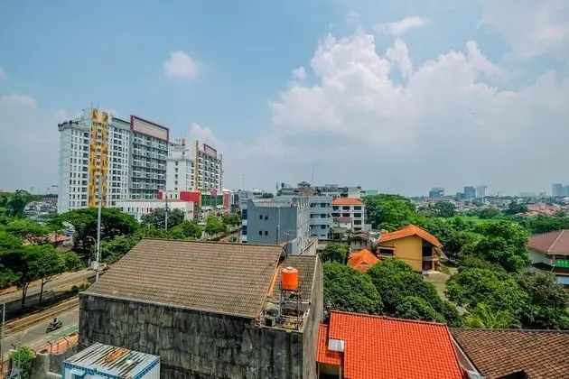 Fully Furnished 2BR Apartment at Pejaten Park Residence