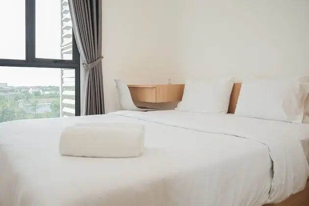 Fully Furnished with Cozy Design 2BR at Sky House BSD Apartment - Oda