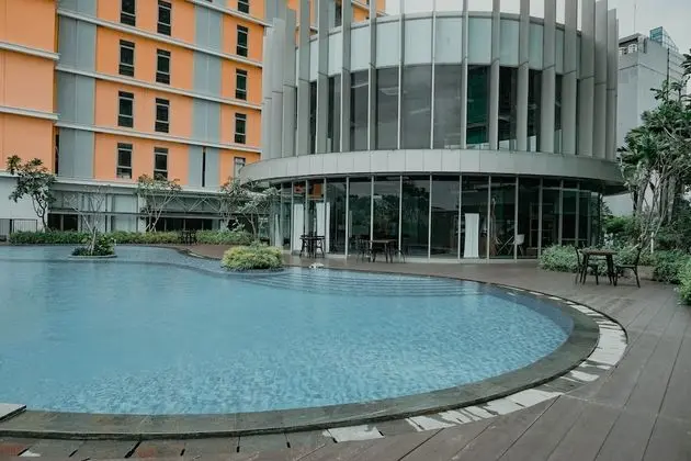 Fully Furnished And Homey 1Br Apartment At Pejaten Park Residence