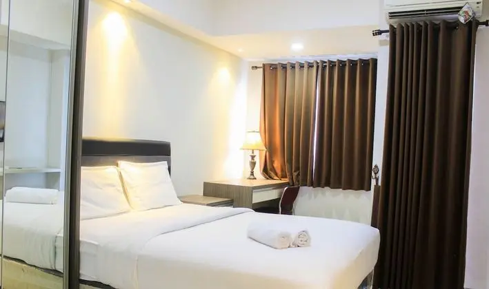 Fully Furnished with Spacious Design Studio Apartment at The Oasis Cikarang