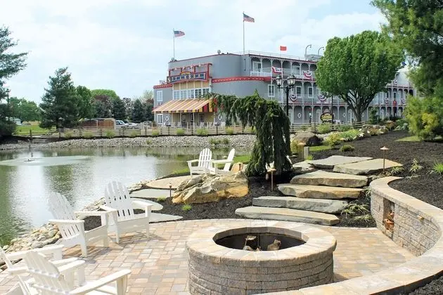 Fulton Steamboat Inn - Dış Mekan
