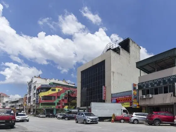 Fumah Hotel