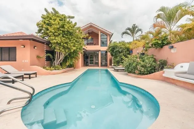 Fun in the sun Classic Villa at Los Lagos in Casa de Campo