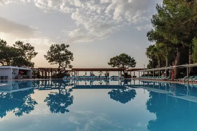 Fun & Sun Family Club Saphire - Havuz