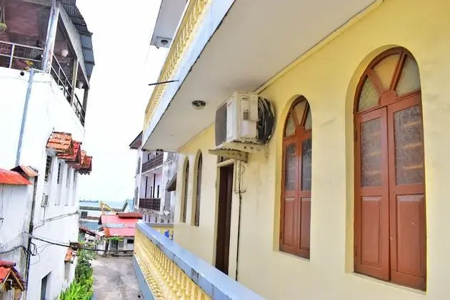 Funguni Palace Hotel - Dış Mekan