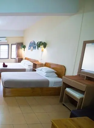 Funky Monkey Guesthouse and Tour - Oda