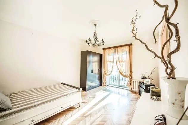 Funny Dolphins Apartments Prospect Mira