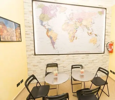 Funny Palace Hostel - Lobi