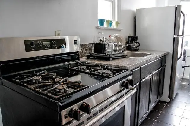 Furnished Los Angeles Apartments - Mutfak