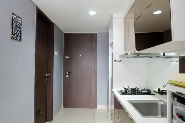 Furnished Studio Apartment at H Residence - Mutfak