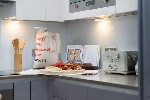 Fusion Court Serviced Apartments by MySquare - Yerinde Yemek