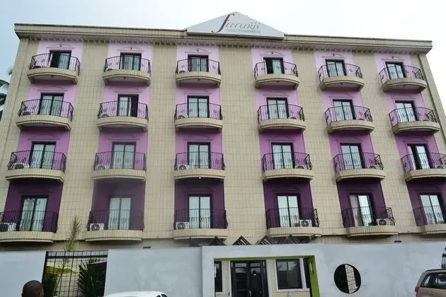 Futuris Hotel