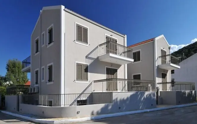 G Living 365