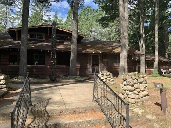 Gabe's Lost Resort - Arbor Viate #31