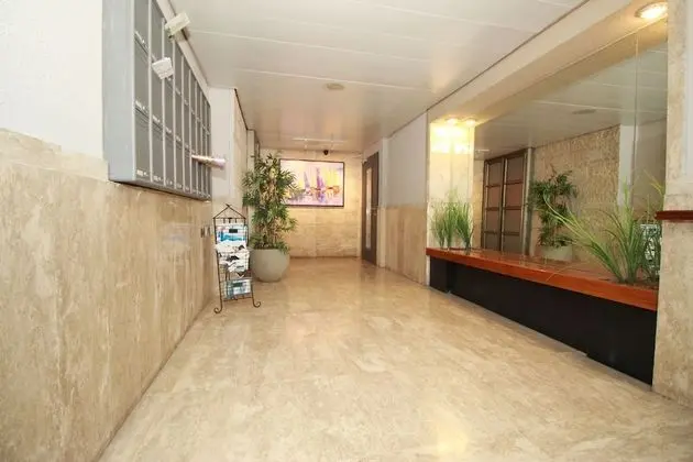 Gabriel Apartments - Stylish Suites - King George ST - Lobi