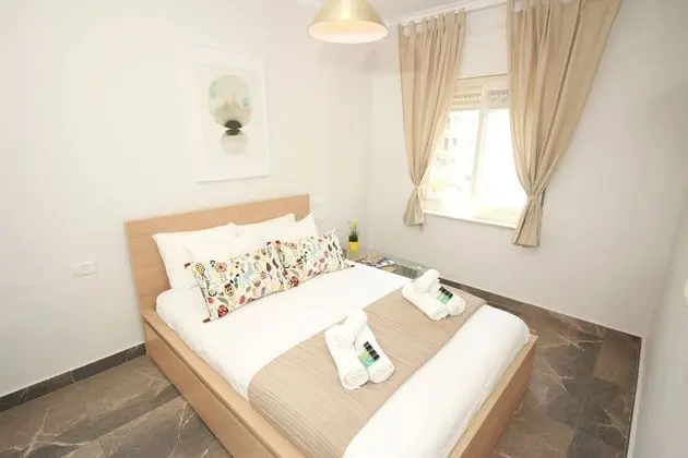 Gabriel Apartments - Stylish Suites - King George ST - Oda
