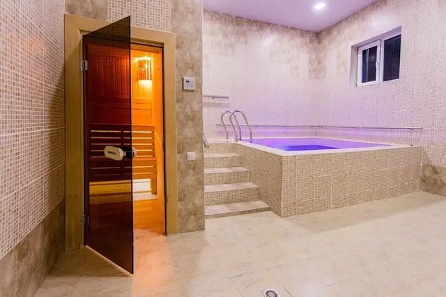 Gabrielle International Hotel - Havuz